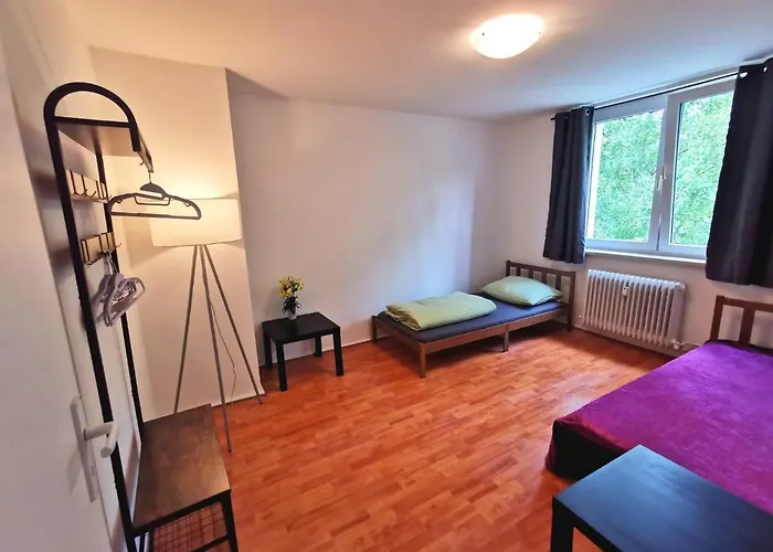 Monteurzimmer Neukoelln Apartamento *